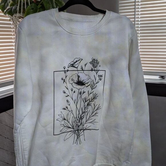 SHEIN Sweaters - Shein Floral Sweatshirt Size Extra Large